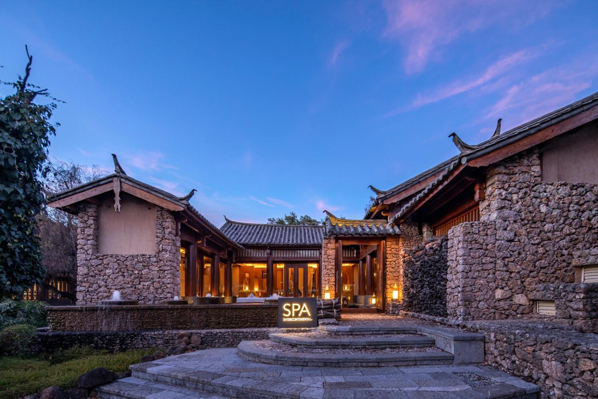 Intercontinental Lijiang Ancient Town Resort By Ihg Exterior foto