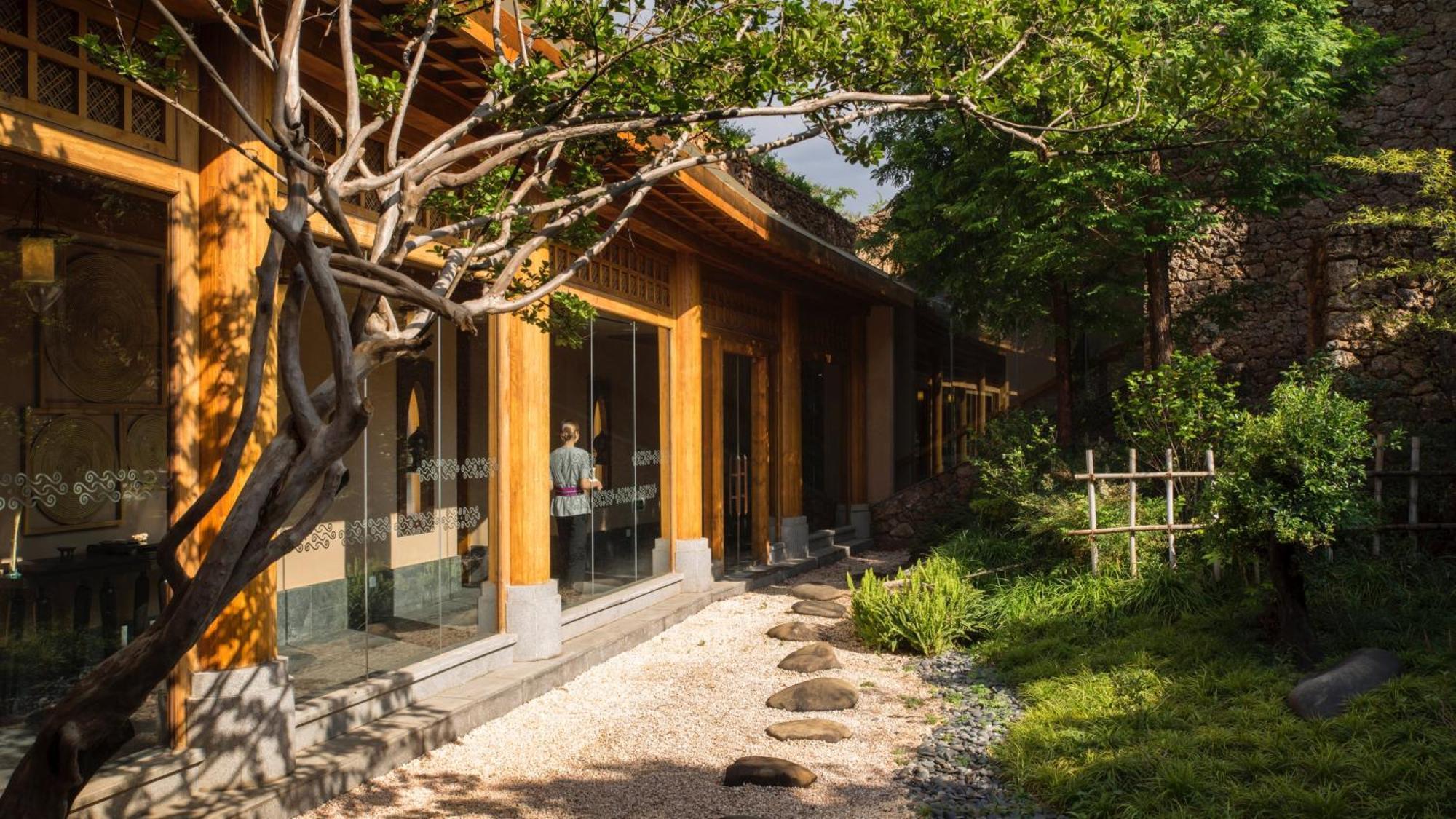 Intercontinental Lijiang Ancient Town Resort By Ihg Exterior foto